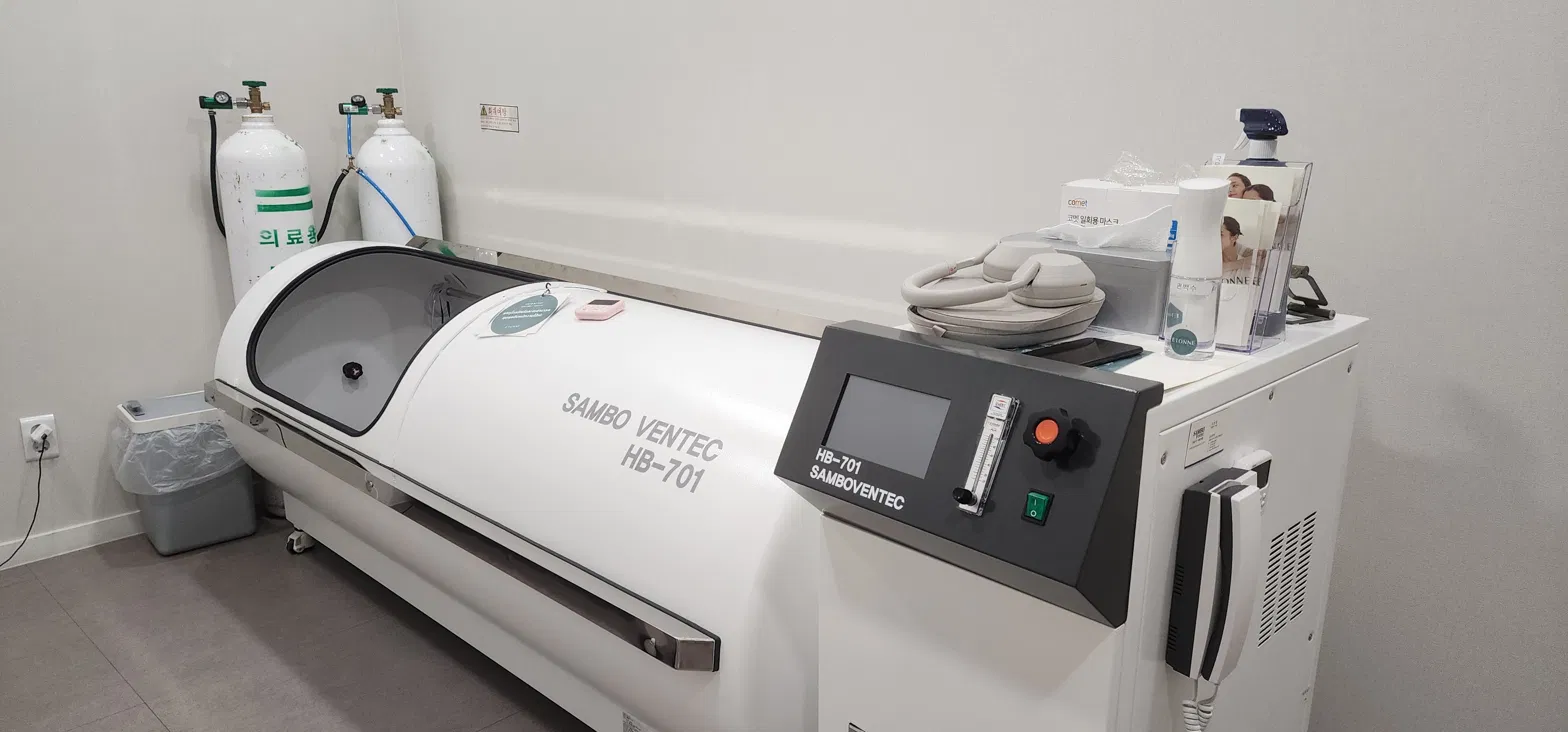 SAMBO VENTEC HB-701 hyperbaric oxygen therapy chamber